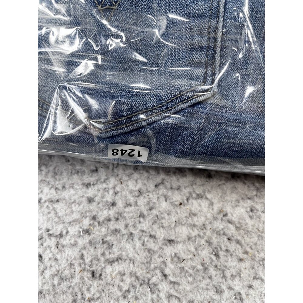 Levis Jeans Womens Size 10 505 Straight Hi-Rise Blue Medium Wash - Picture 11 of 11